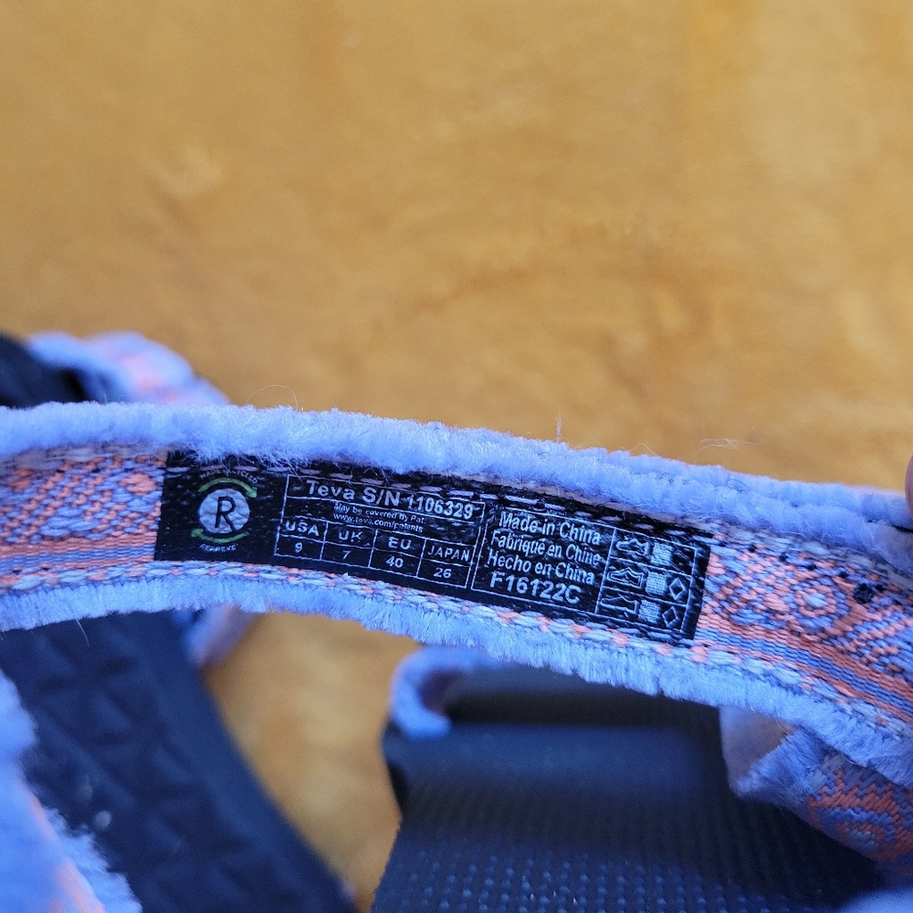 Teva Women's Original Universal Maressa Sandal Size 9 - Picture 6 of 6